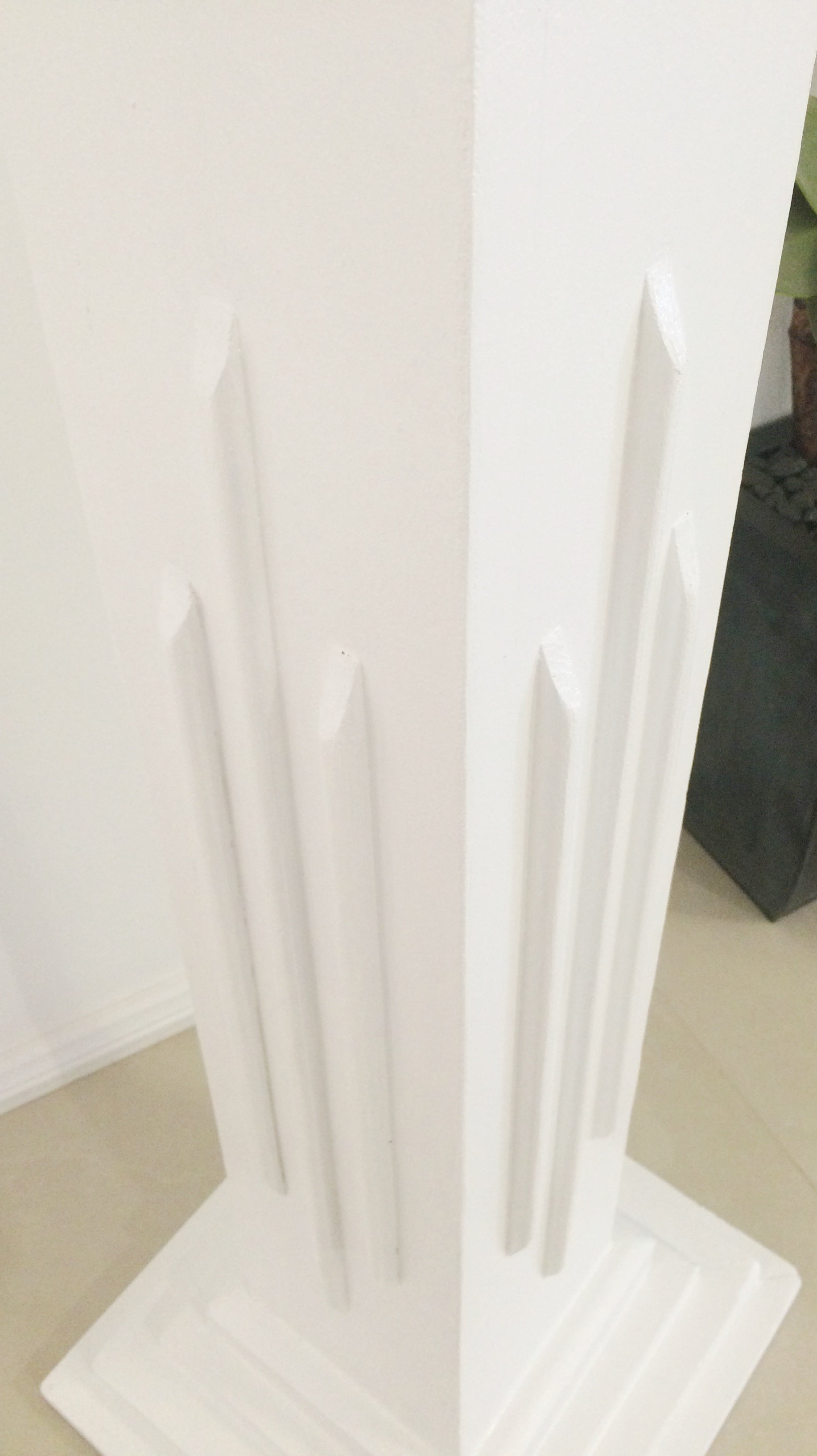 VINTAGE Wooden White Pedestal Stand  | eXibit collection