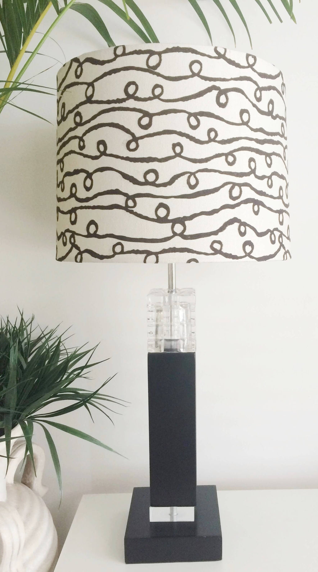 Modern Black Pedestal Table Lamp | eXibit collection