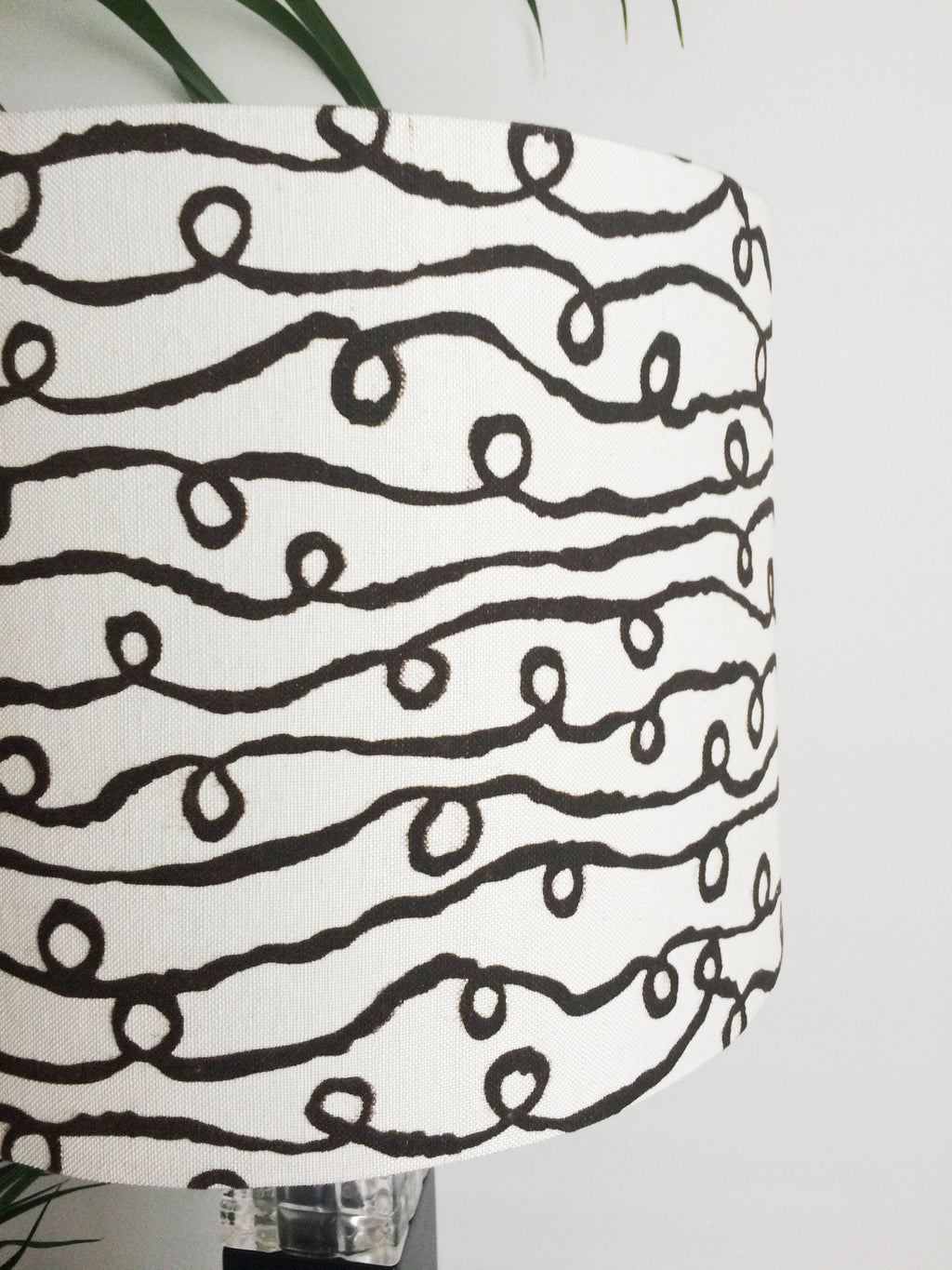 Modern Black Pedestal Table Lamp | eXibit collection