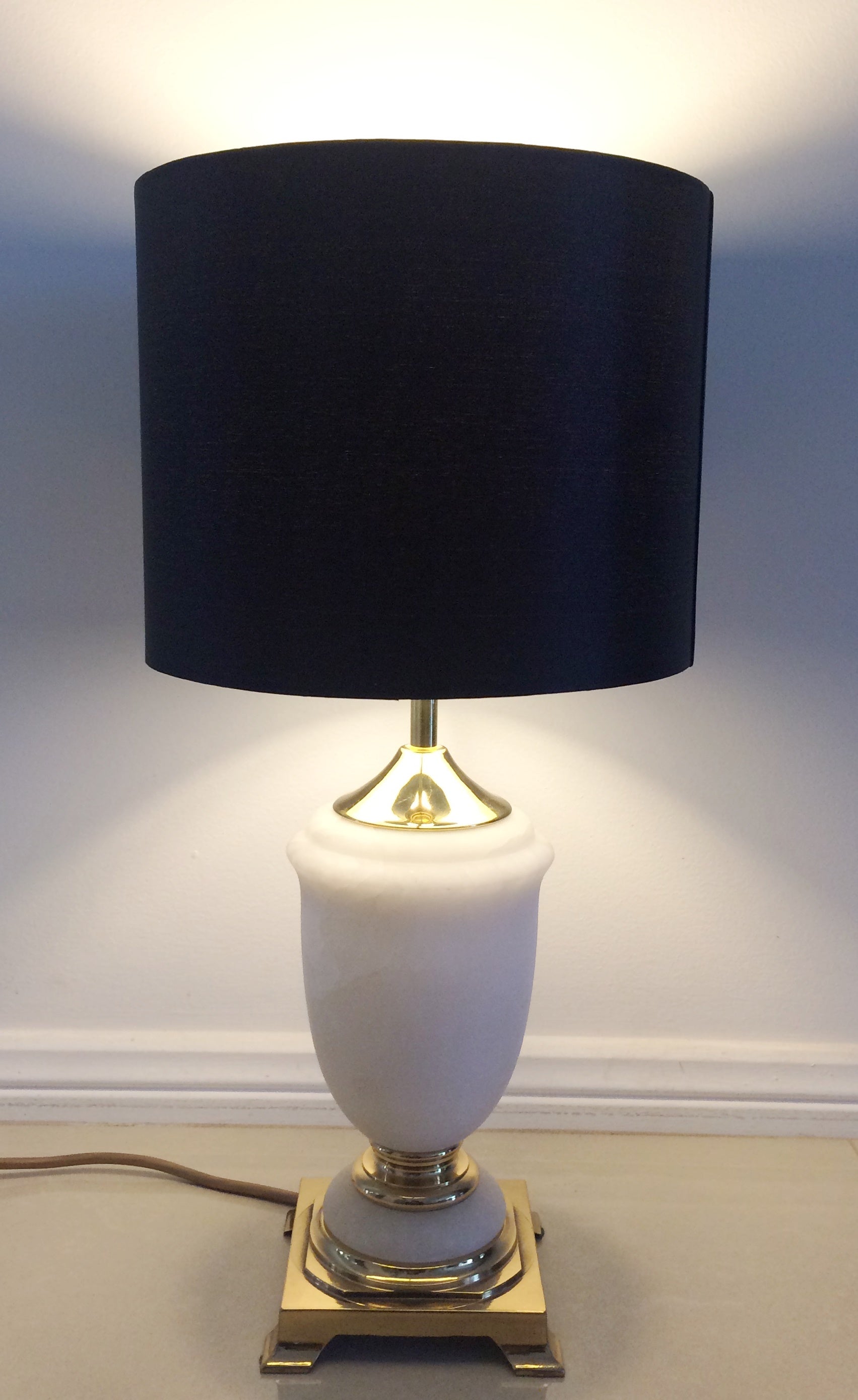 Antique Vintage Clocks & Décor | eXibit collection