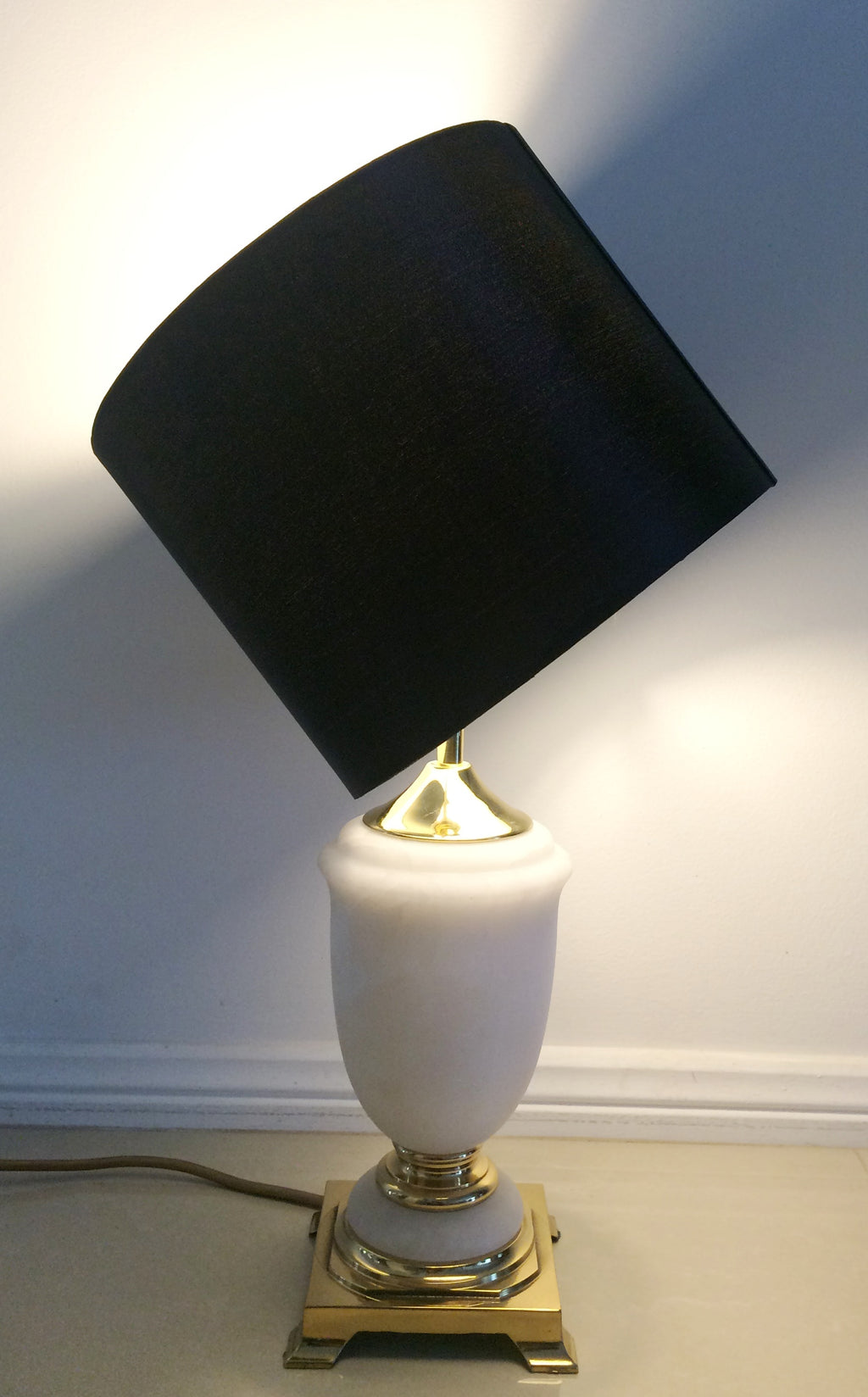 Antique Vintage Clocks & Décor | eXibit collection