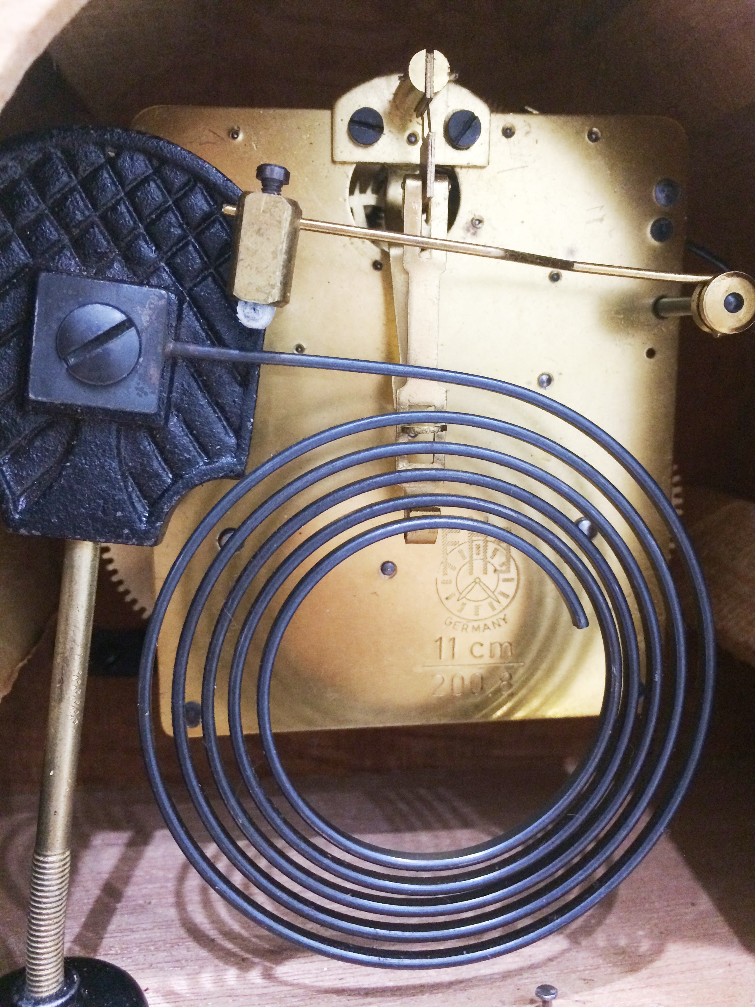 Antique Vintage Clocks & Décor | eXibit collection