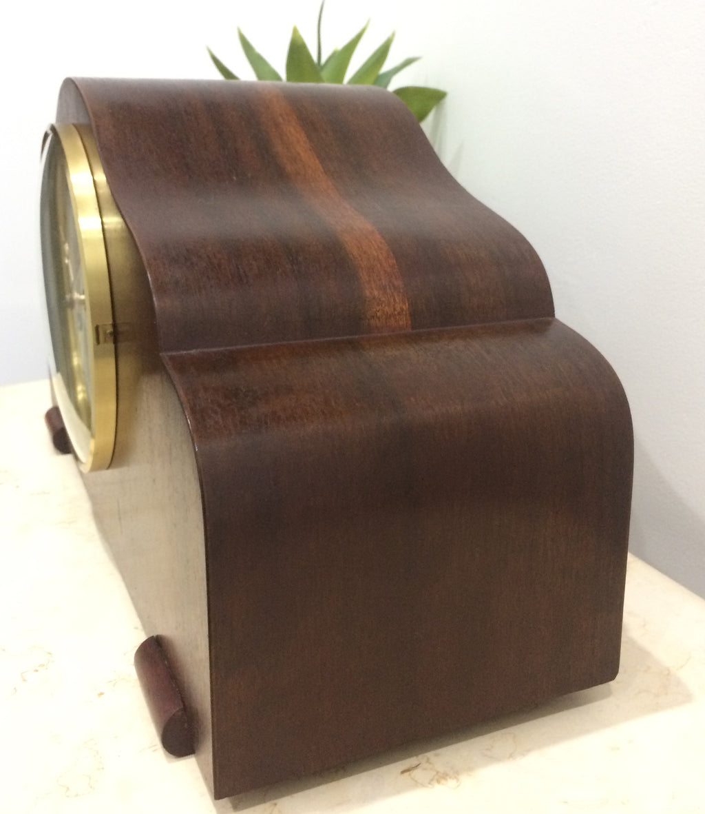 Antique Vintage Clocks & Décor | eXibit collection