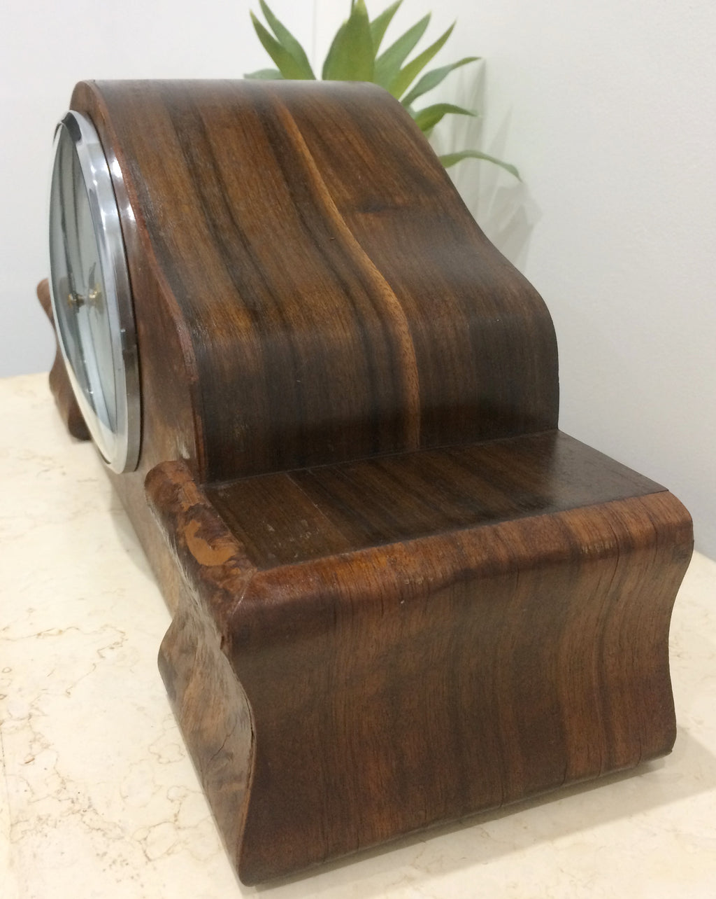 Vintage Quartz Mantel Clock | eXibit collection