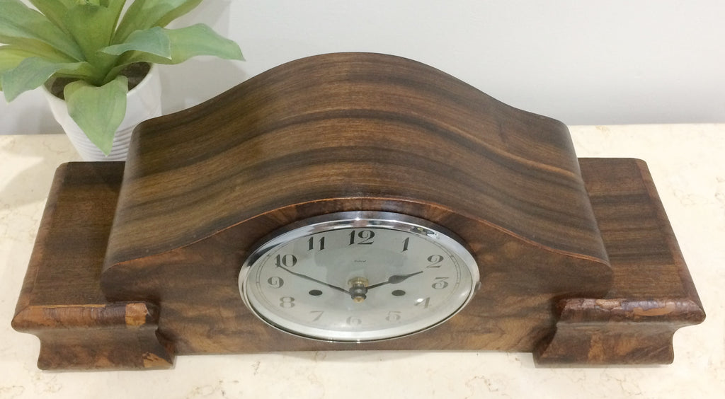 Vintage Quartz Mantel Clock | eXibit collection