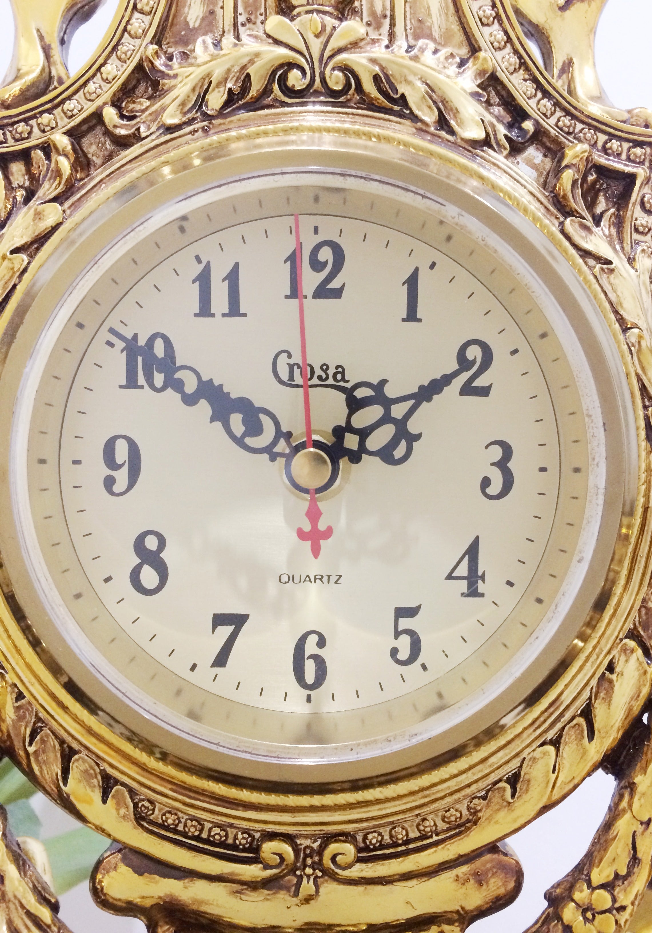 Vintage Ormolu Mantel Clock | eXibit collection