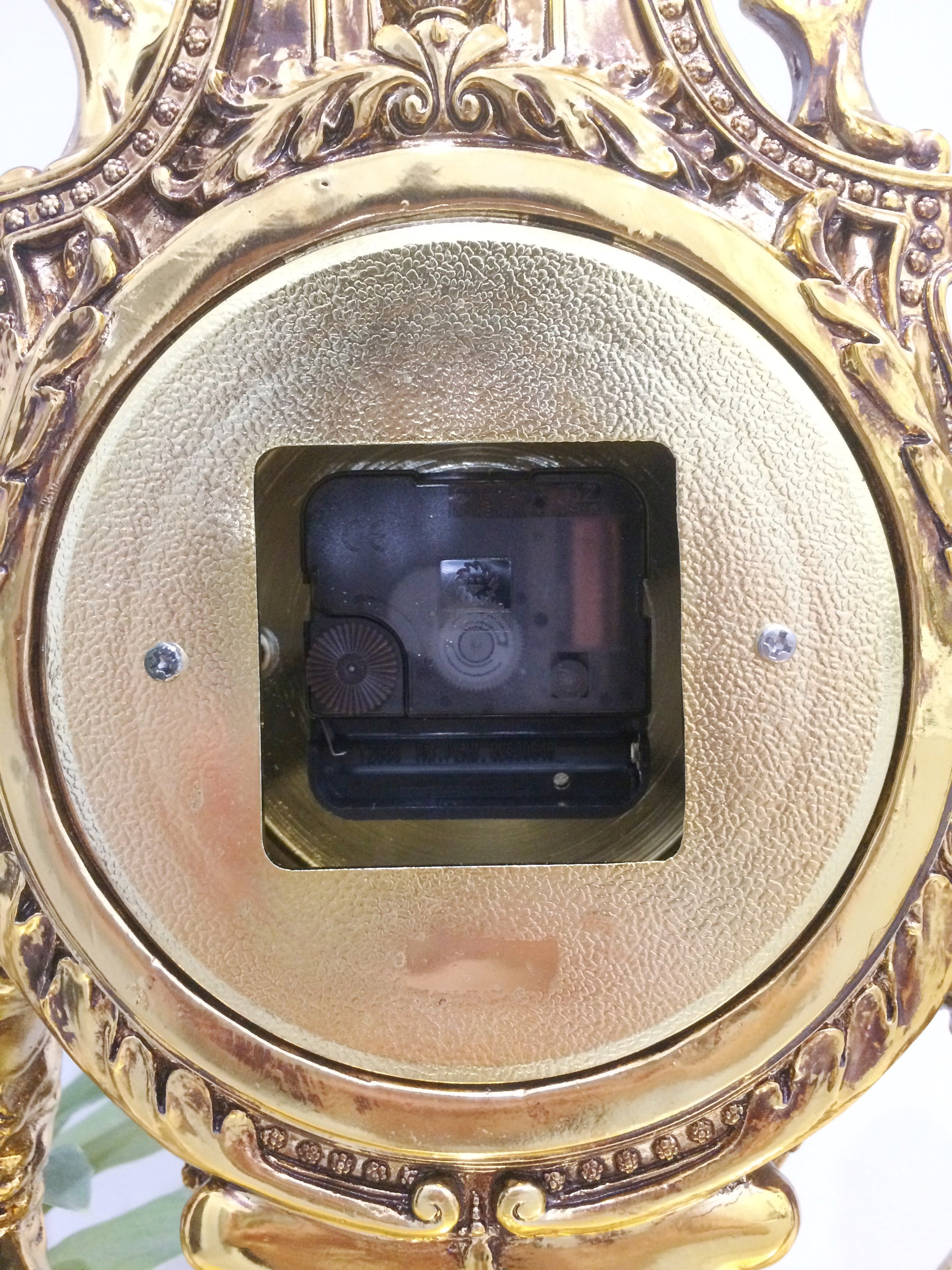 Vintage Ormolu Mantel Clock | eXibit collection