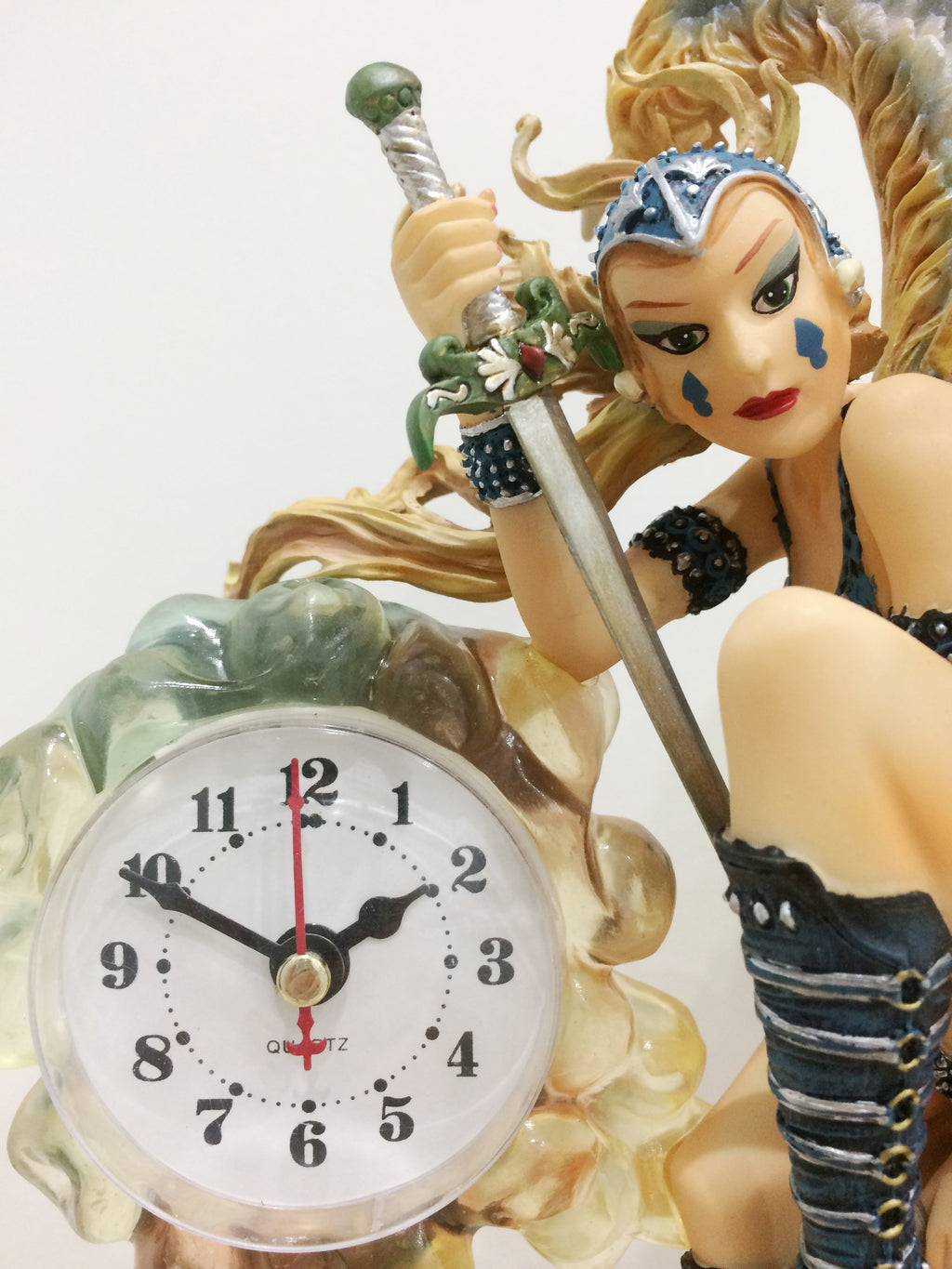 Fantasy Lady Quartz Battery Mantel Clock | eXibit collection