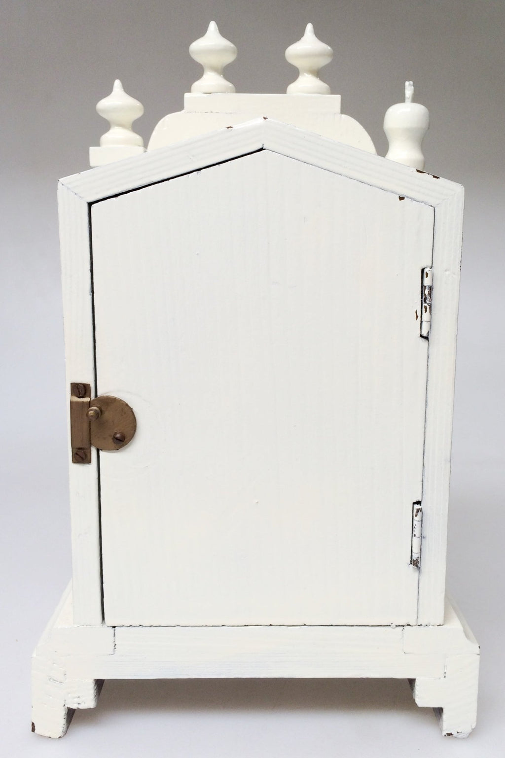 Antique Vintage Clocks & Décor | eXibit collection