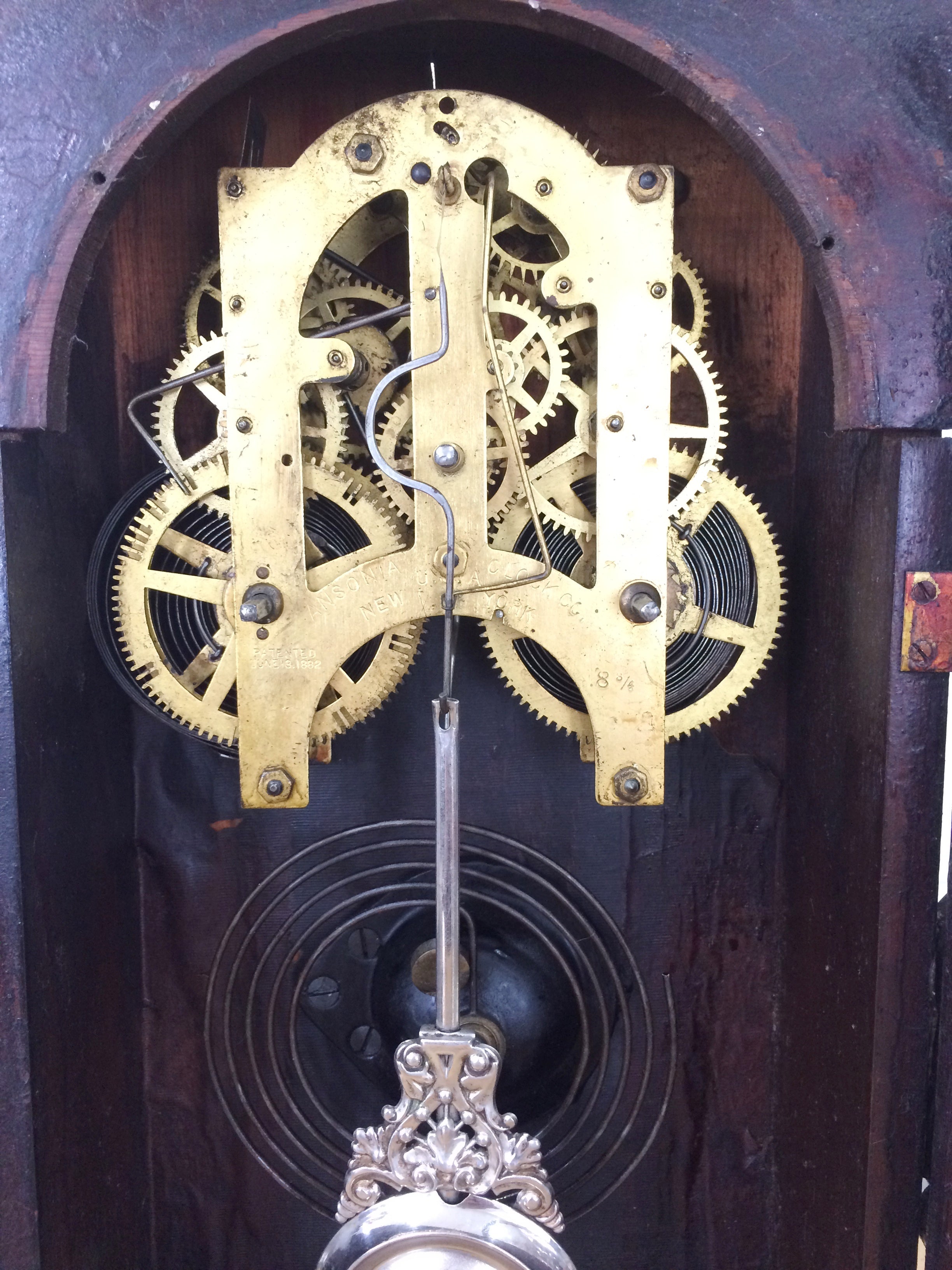 Antique Vintage Clocks & Décor | eXibit collection