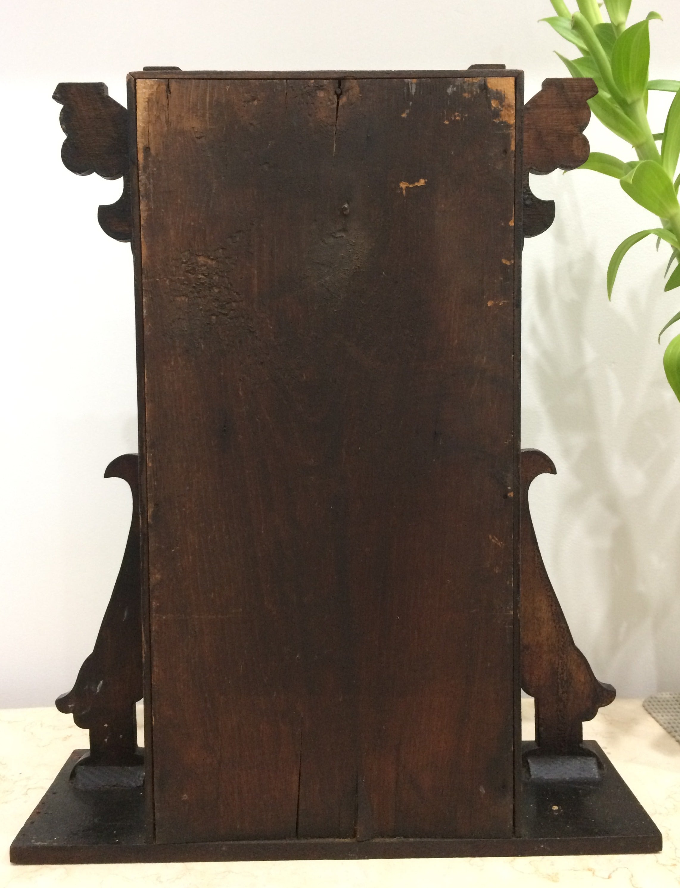 Antique Vintage Clocks & Décor | eXibit collection