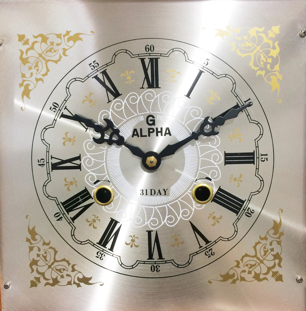 Antique Vintage Clocks & Décor | eXibit collection