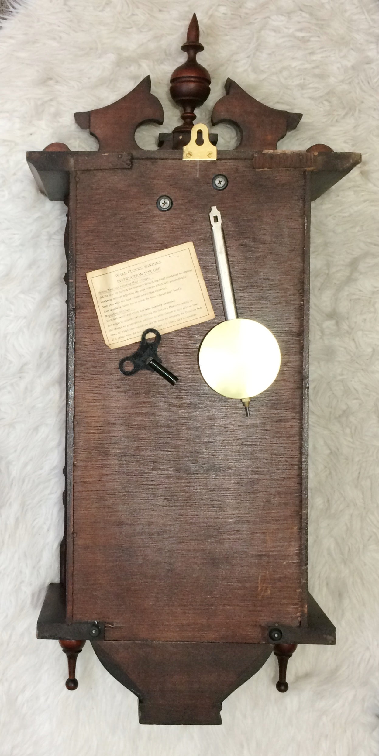 Antique Vintage Clocks & Décor | eXibit collection