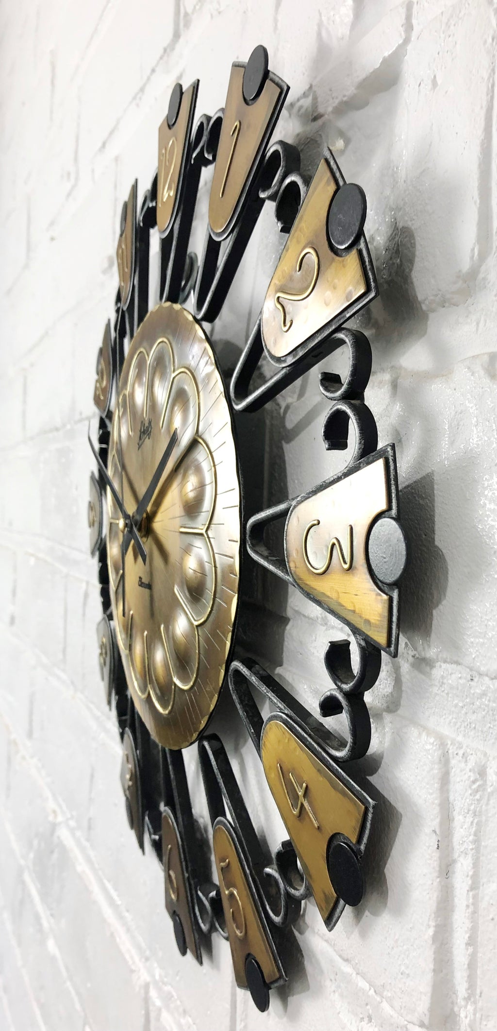 Vintage SCHATZ Elexacta Starburst Metal Battery Wall Clock | eXibit collection