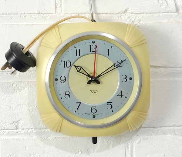 Vintage SMITHS Bakelite Electric Wall Clock | eXibit collection