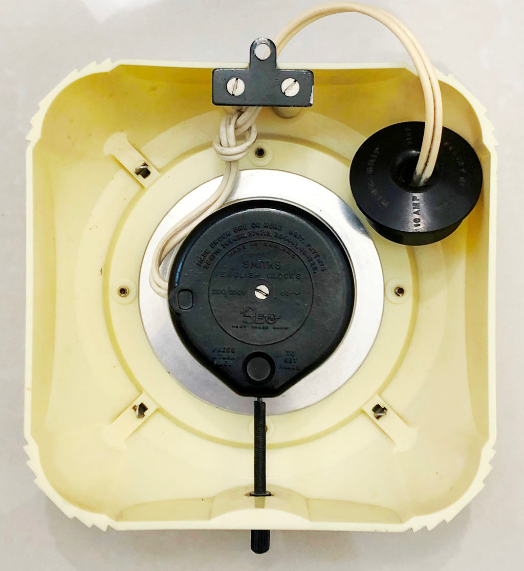 Vintage SMITHS Bakelite Electric Wall Clock | eXibit collection