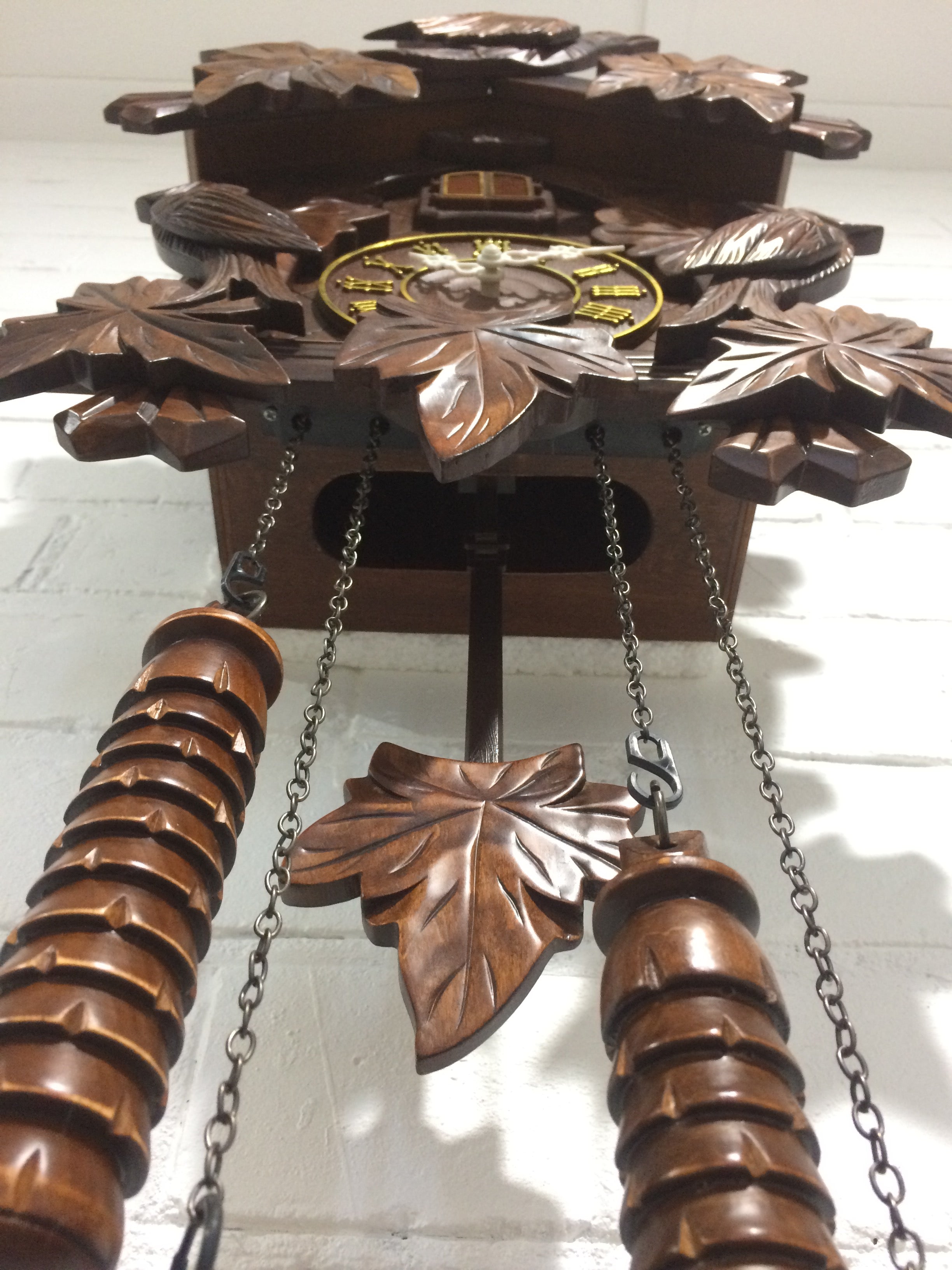 Antique Vintage Clocks & Décor | eXibit collection