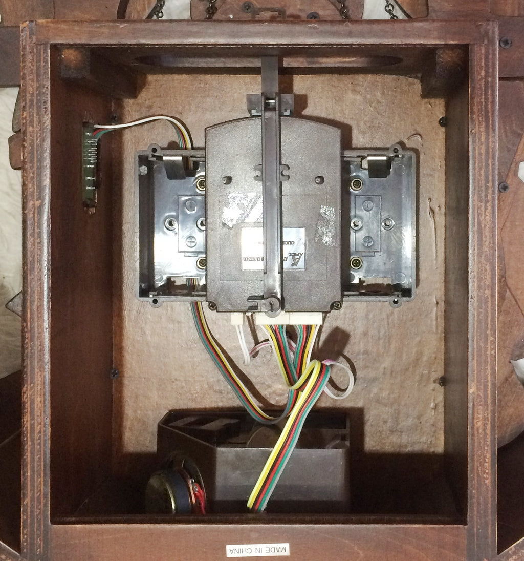 Antique Vintage Clocks & Décor | eXibit collection