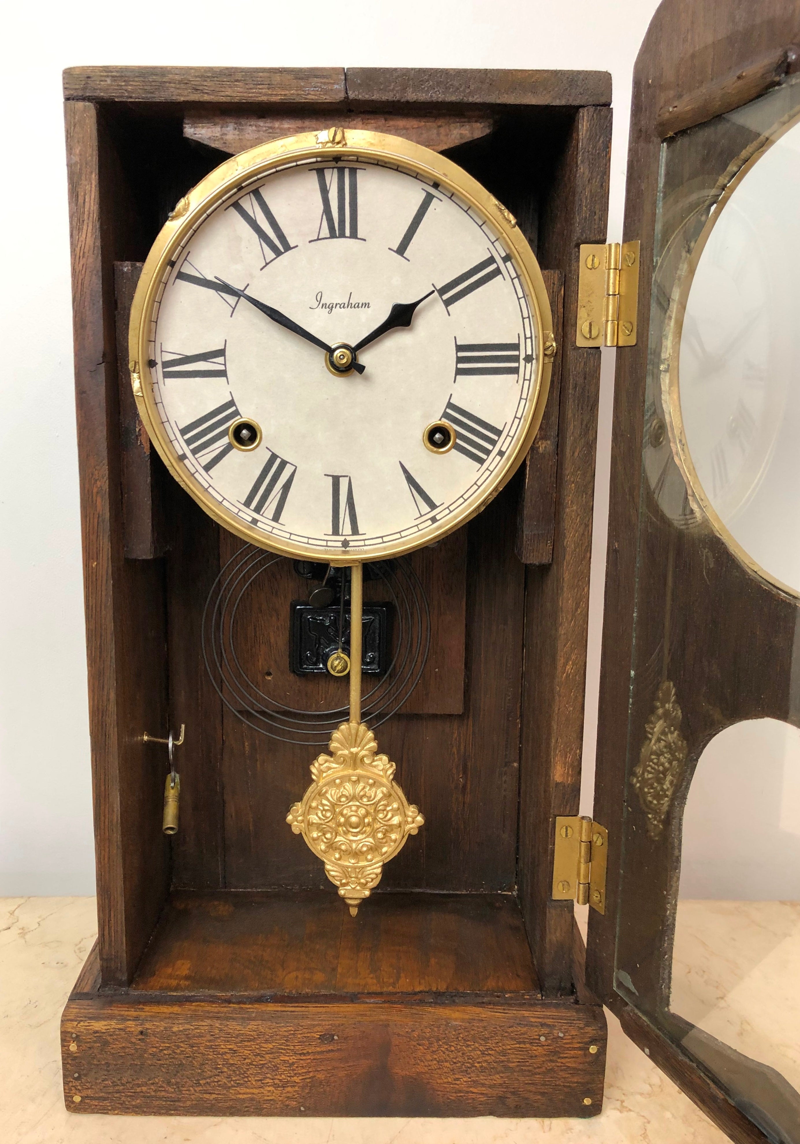 Antique Ingraham Hammer on Coil Chime Mantel Clock | eXibit collection