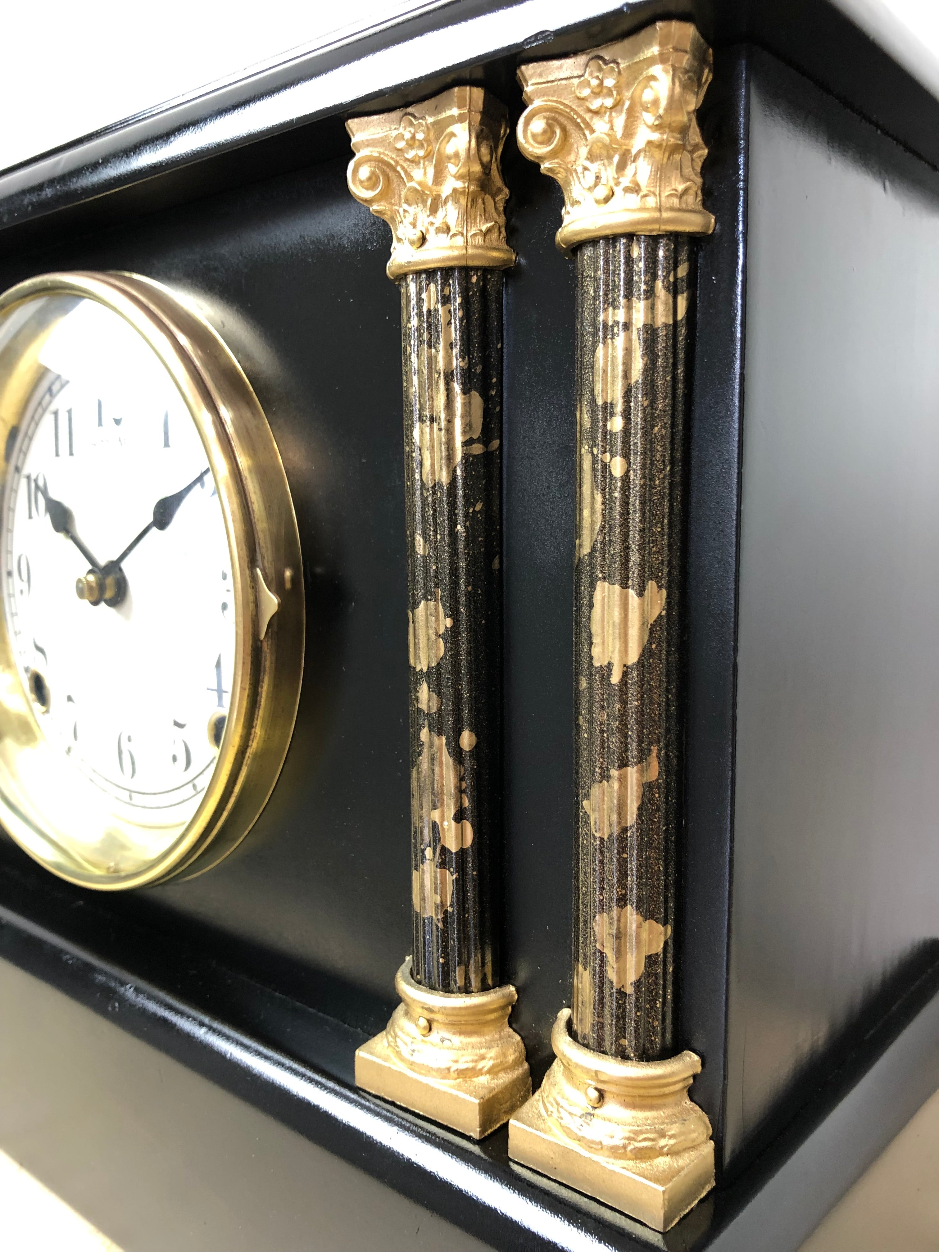 Antique Sessions USA Chime Mantel Clock | eXibit collection