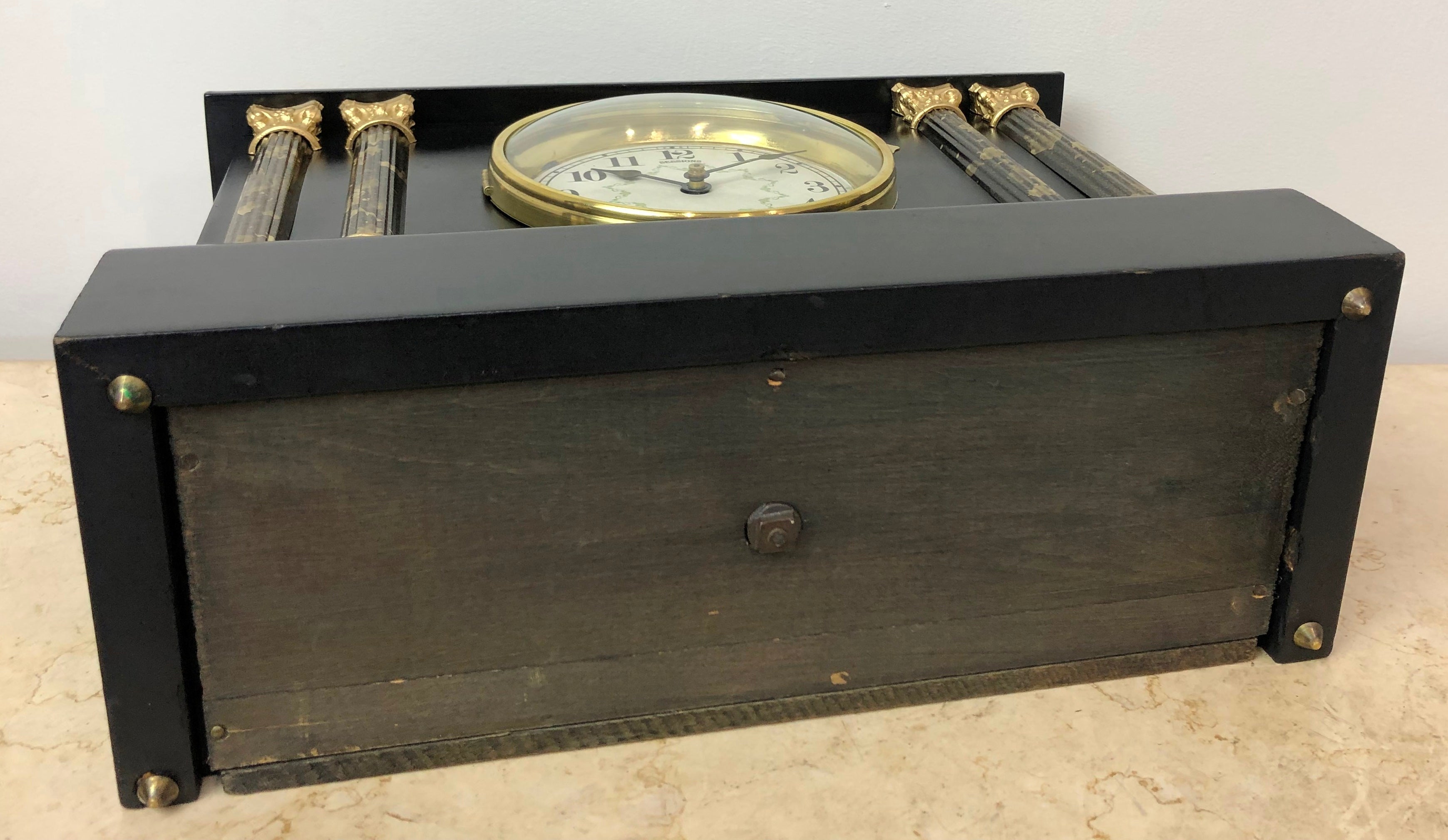 Antique Sessions USA Chime Mantel Clock | eXibit collection