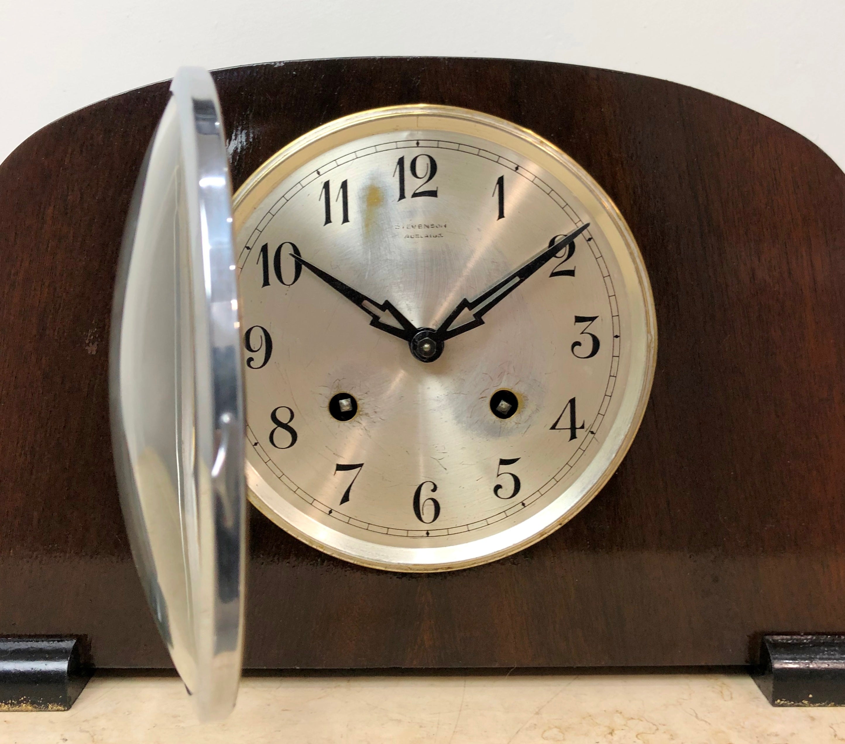 Vintage Adelaide Hammer on Coil Chime Mantel Clock | eXibit collection