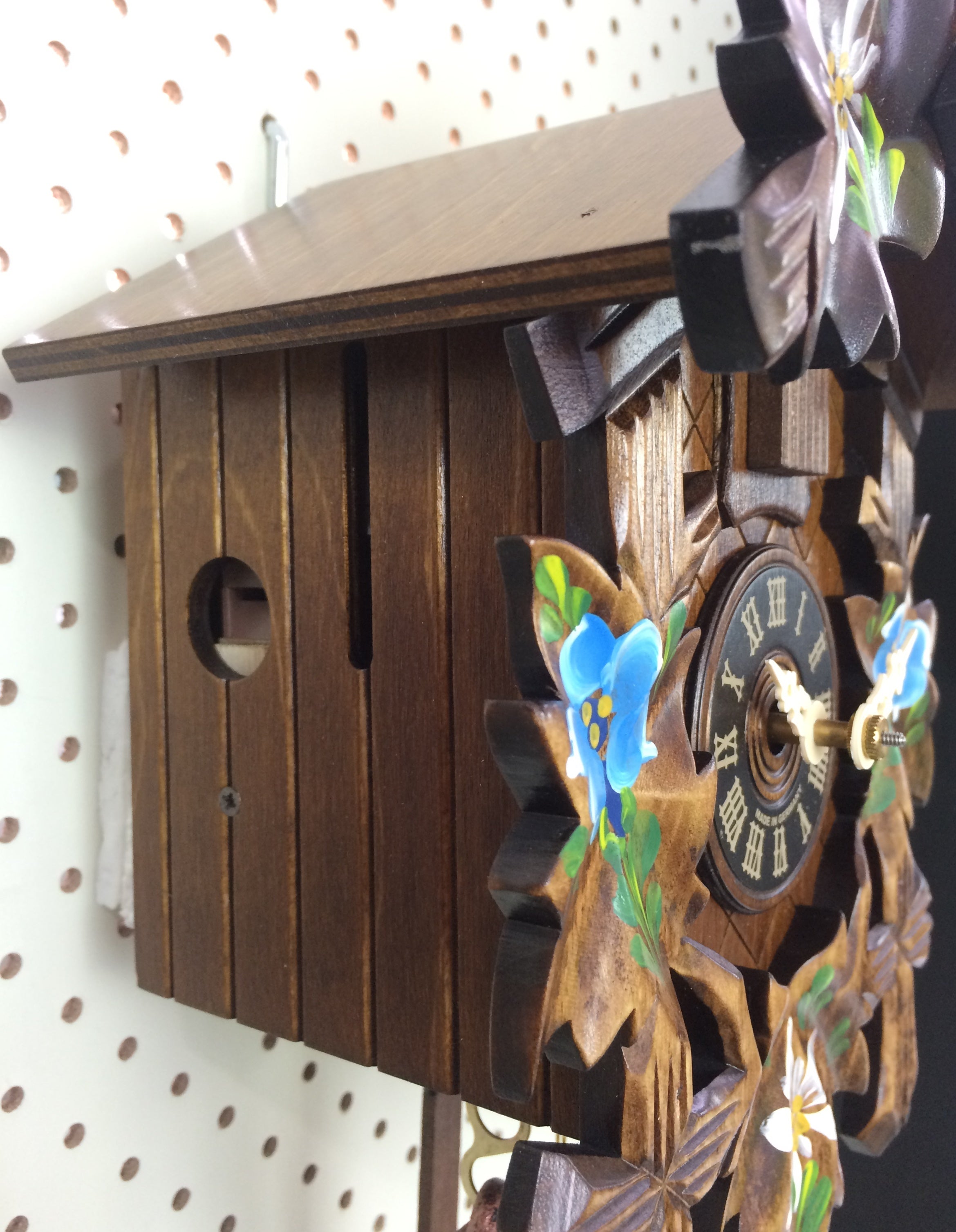 Antique Vintage Clocks & Décor | eXibit collection