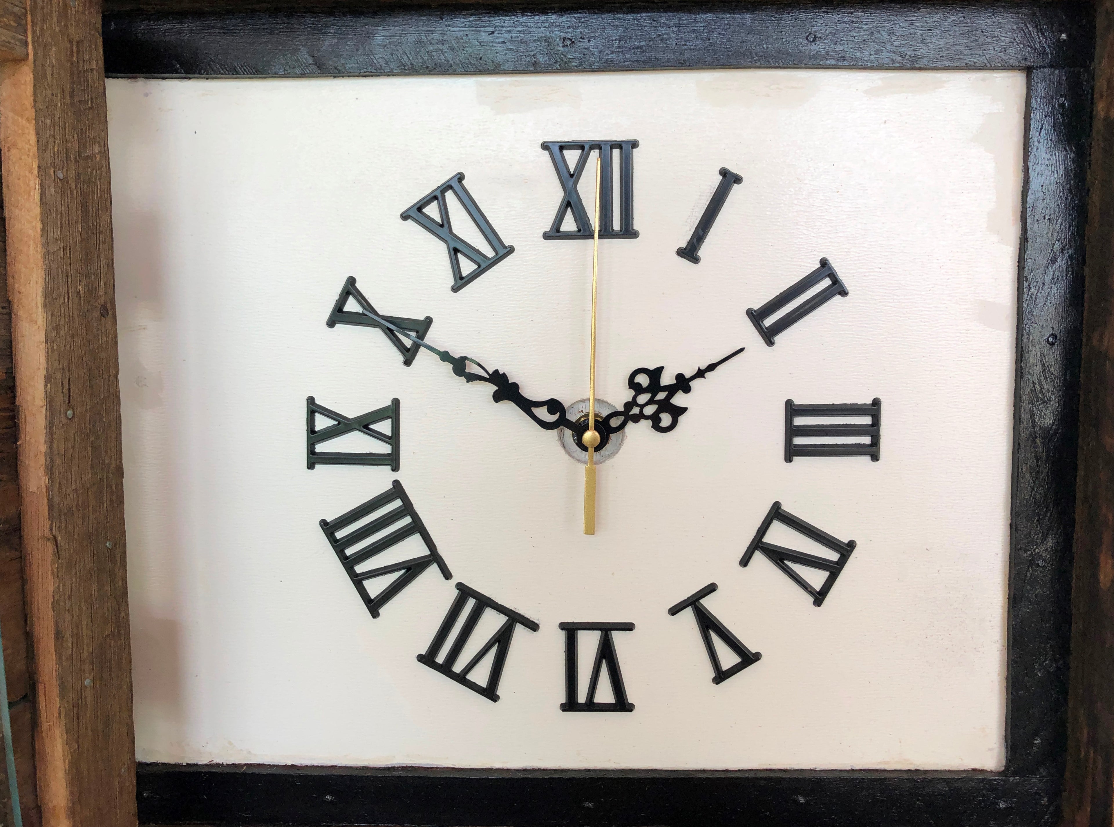 Vintage Country Style Grandfather Battery Clock | Adelaide Clocks