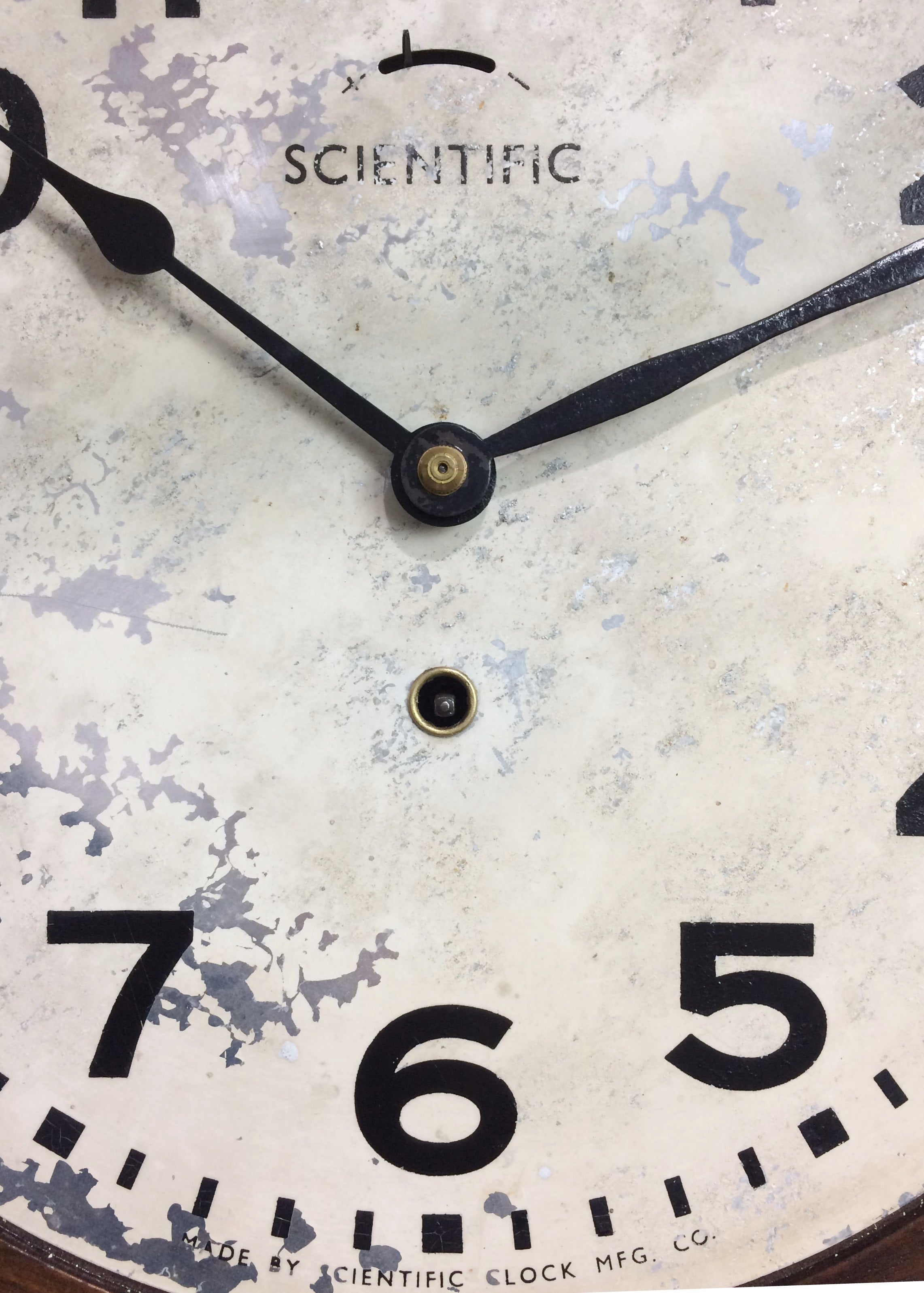 Antique Vintage Clocks & Décor | eXibit collection