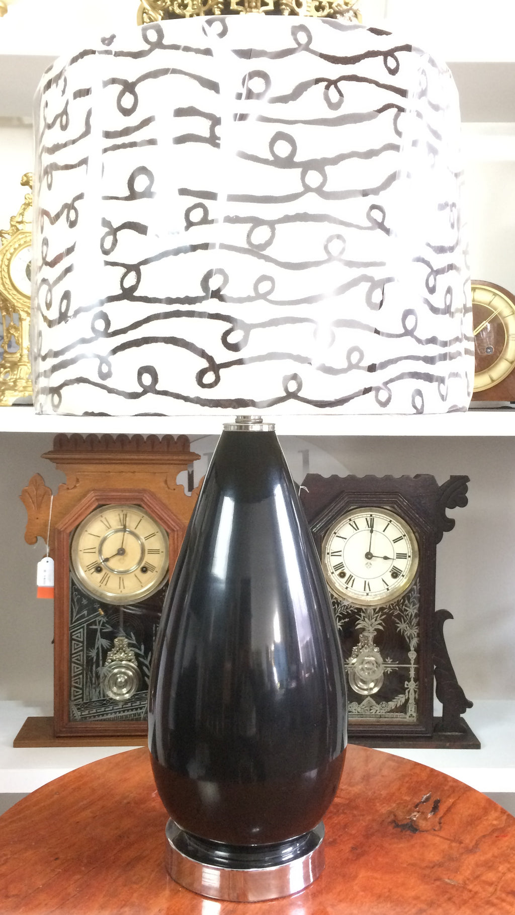 Modern Gloss Black Table Lamp | eXibit collection