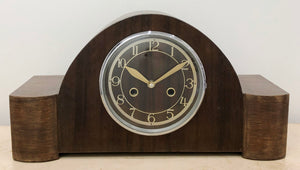 Vintage Battery Mantel Clock | eXibit collection