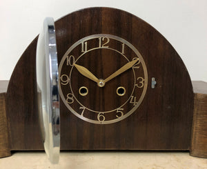 Vintage Battery Mantel Clock | eXibit collection