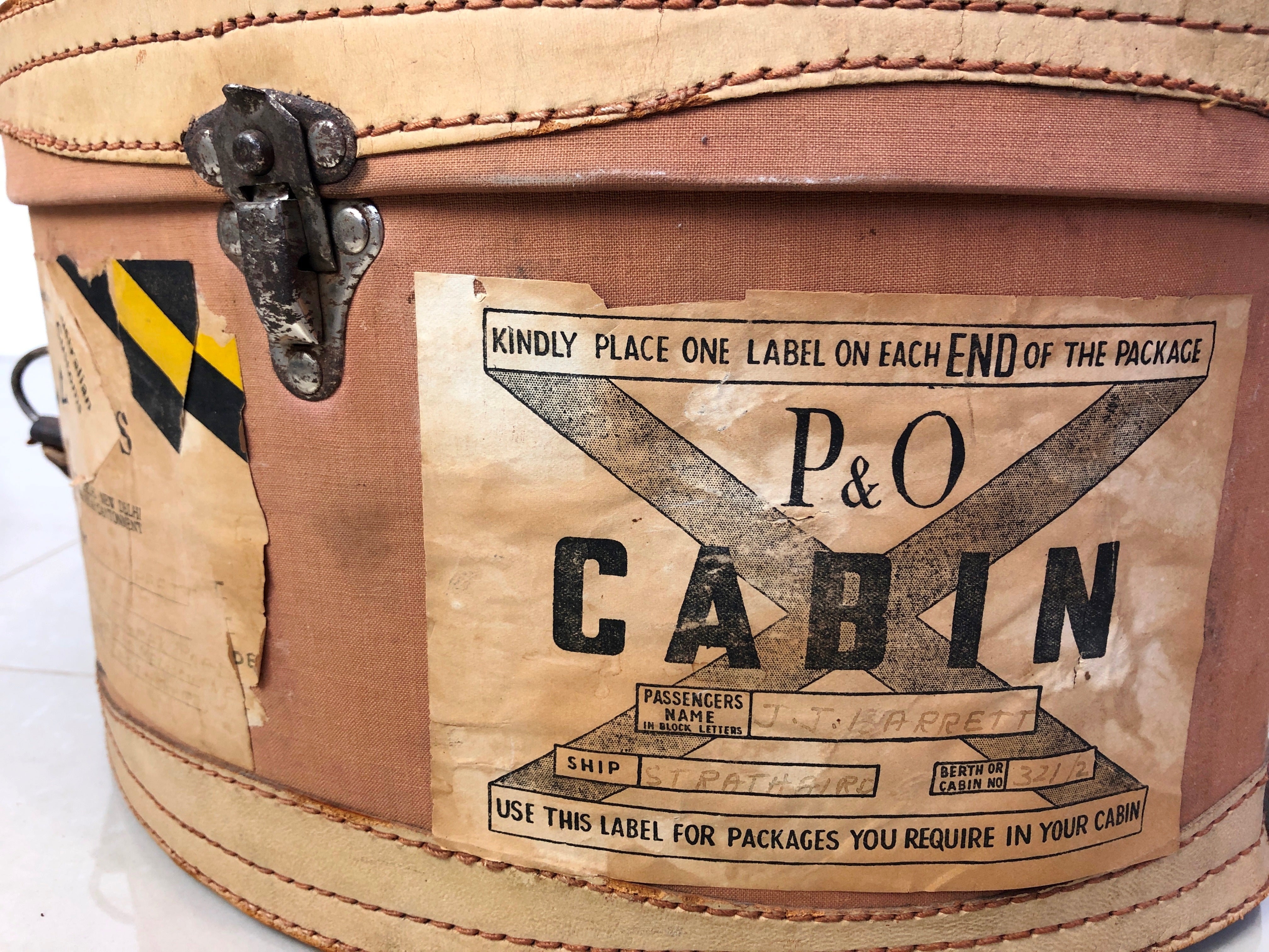 Vintage Hat Box Travel Case | eXibit collection