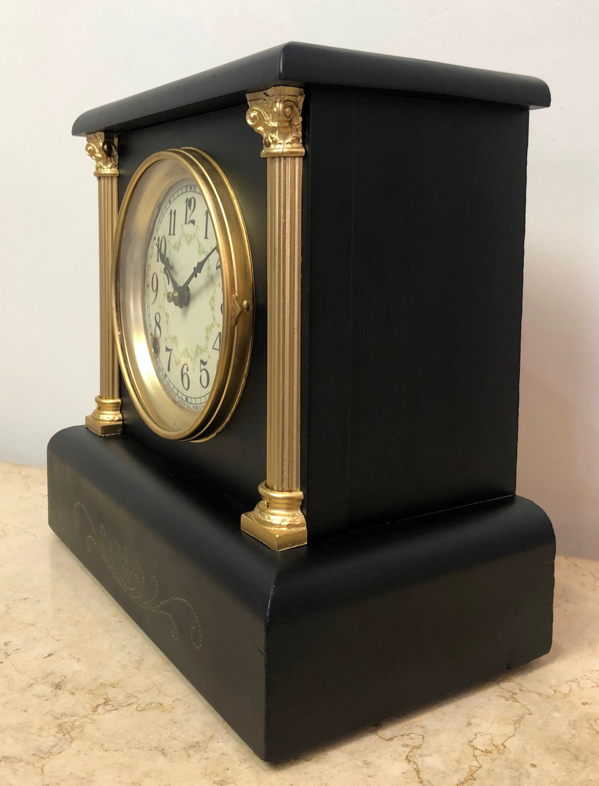 Antique Sessions USA Bell & Hammer Chime Mantel Clock | eXibit collection