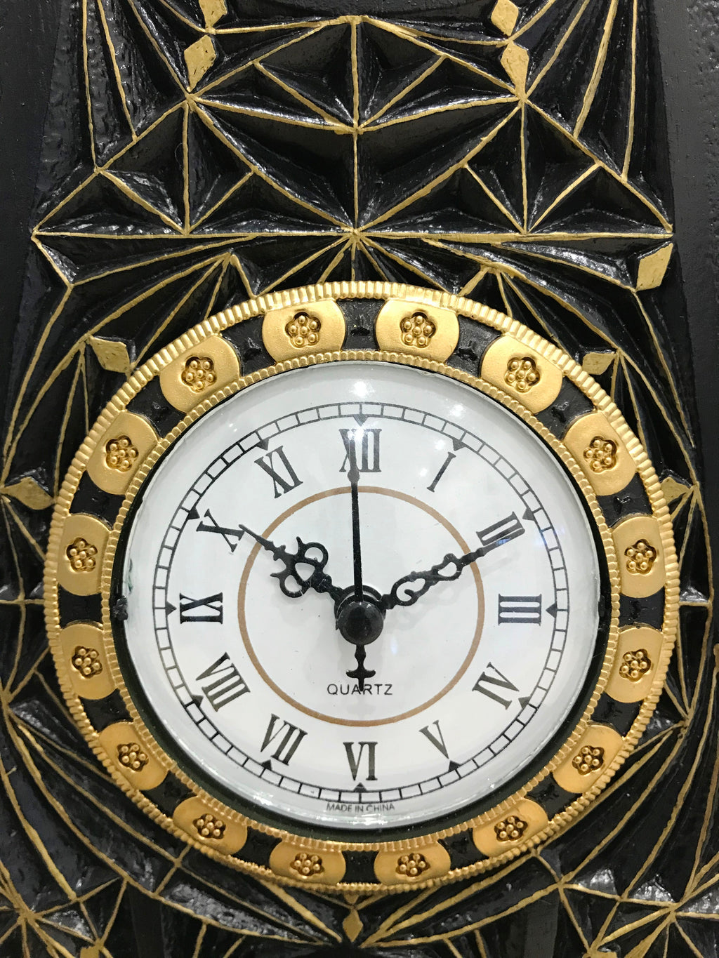 Antique Quartz Mantel Clock | eXibit collection