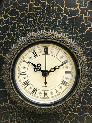 Vintage Cathedral Gothic Quartz Mantel Clock | eXibit collection