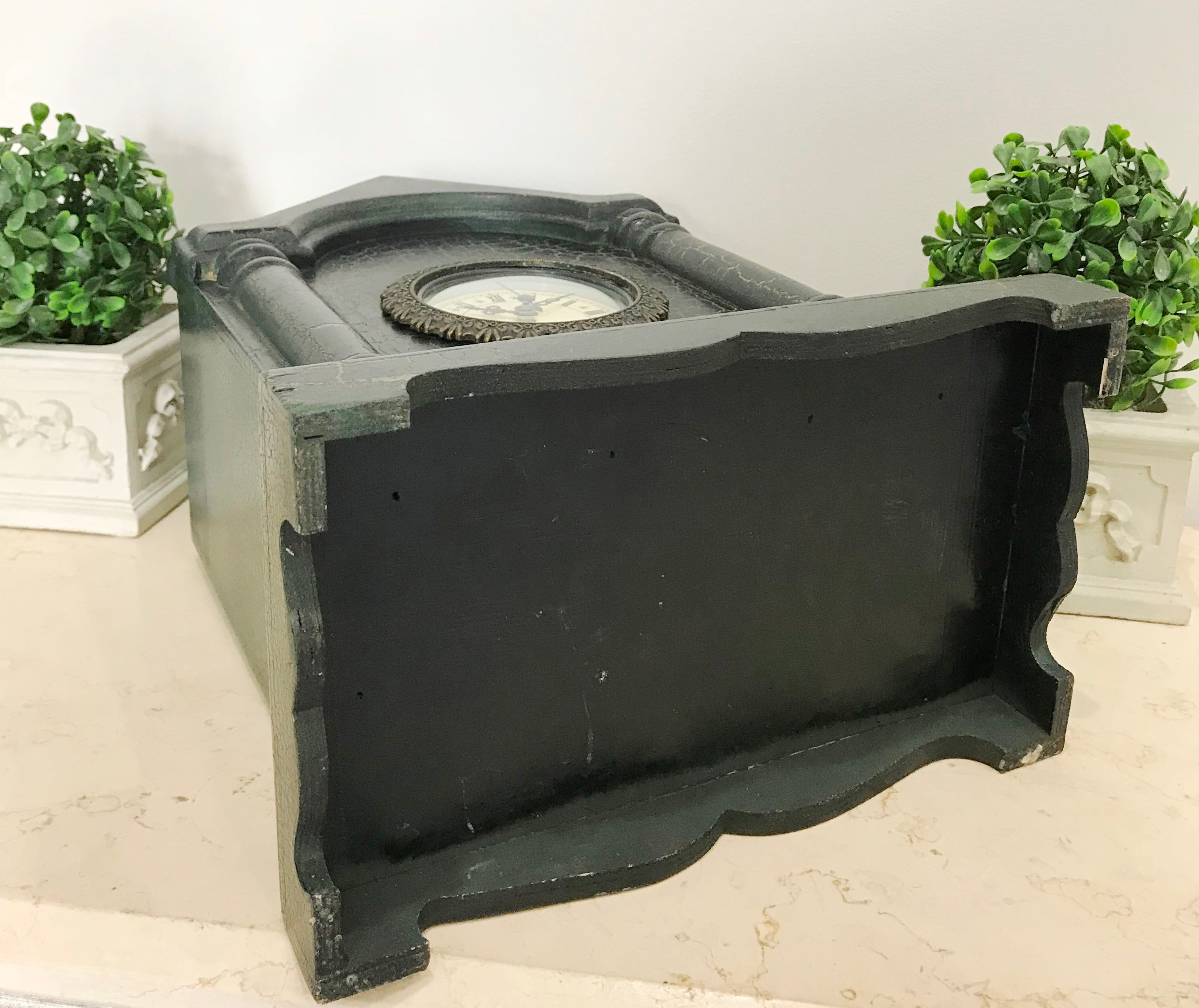 Vintage Cathedral Gothic Quartz Mantel Clock | eXibit collection