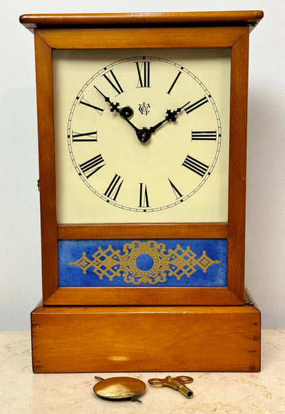 Antique Waterbury Pendulum Mantel Clock | eXibit collection