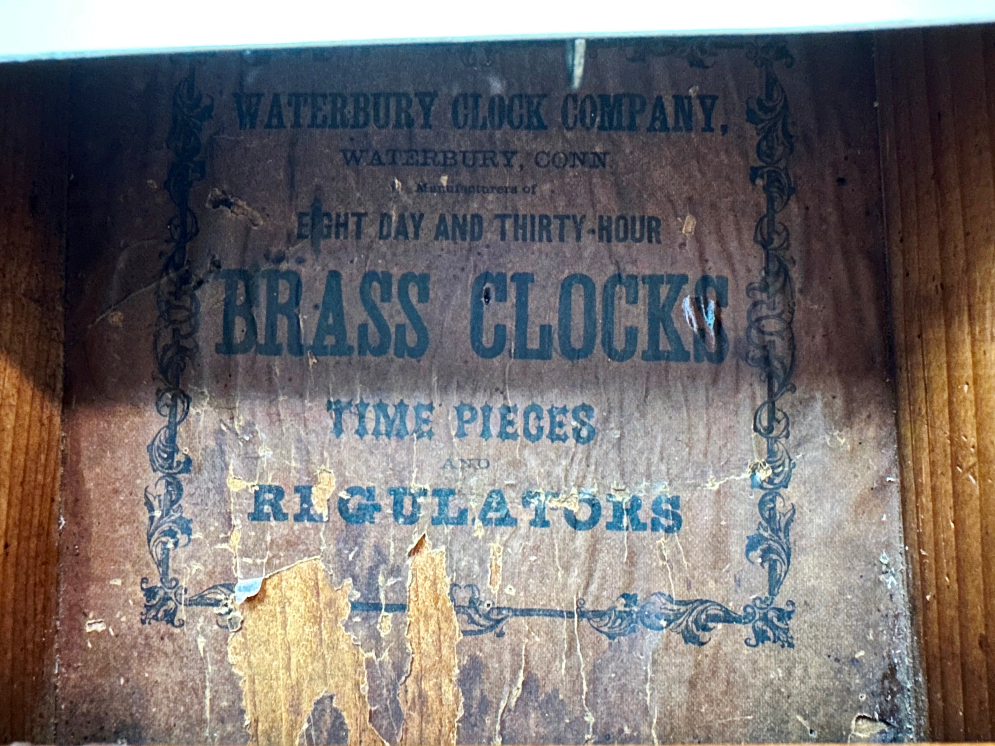 Antique Waterbury Pendulum Mantel Clock | eXibit collection