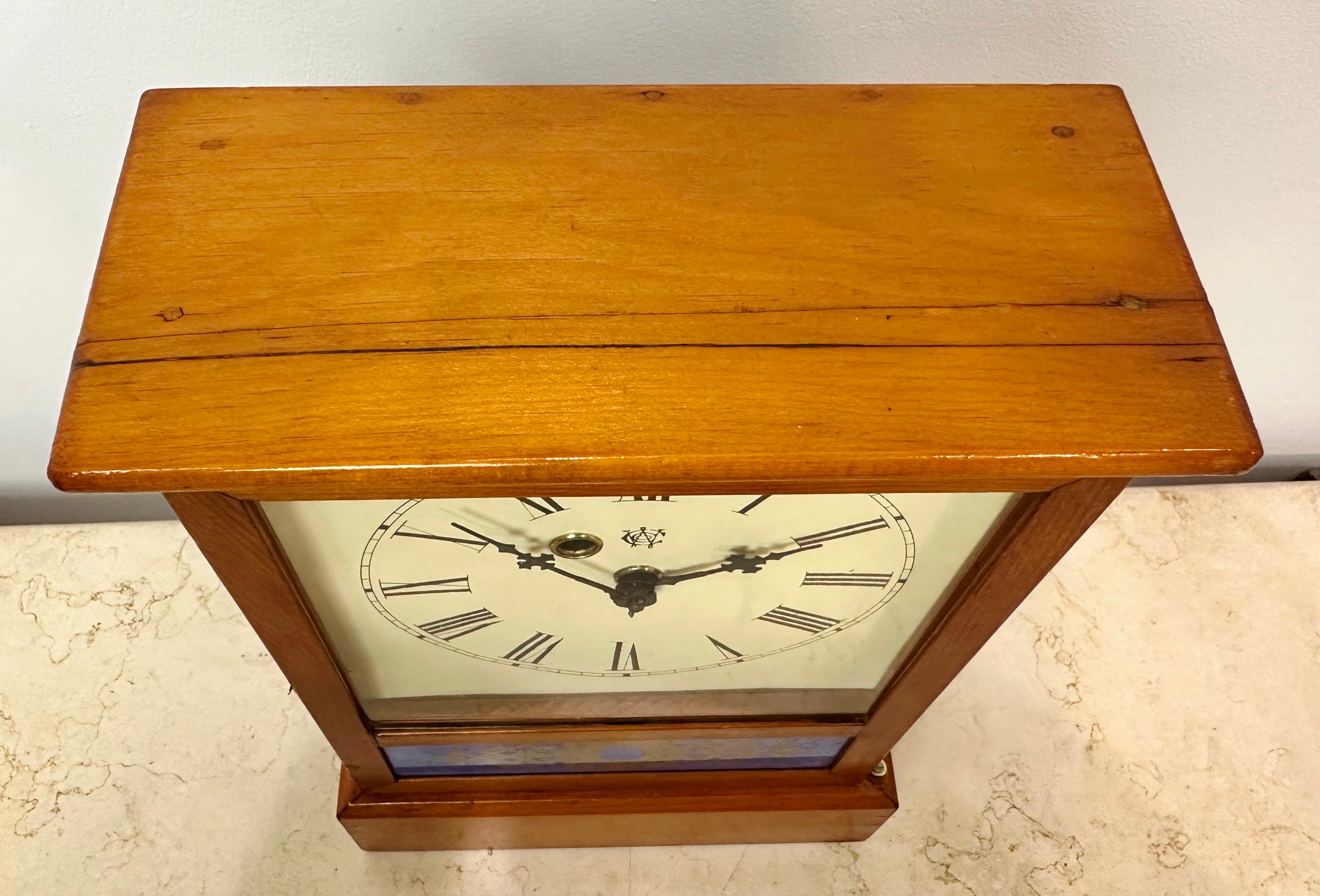 Antique Waterbury Pendulum Mantel Clock | eXibit collection