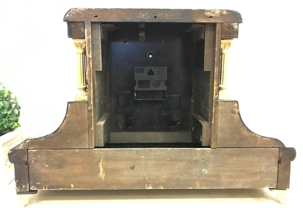 Antique Quartz Mantel Clock | eXibit collection