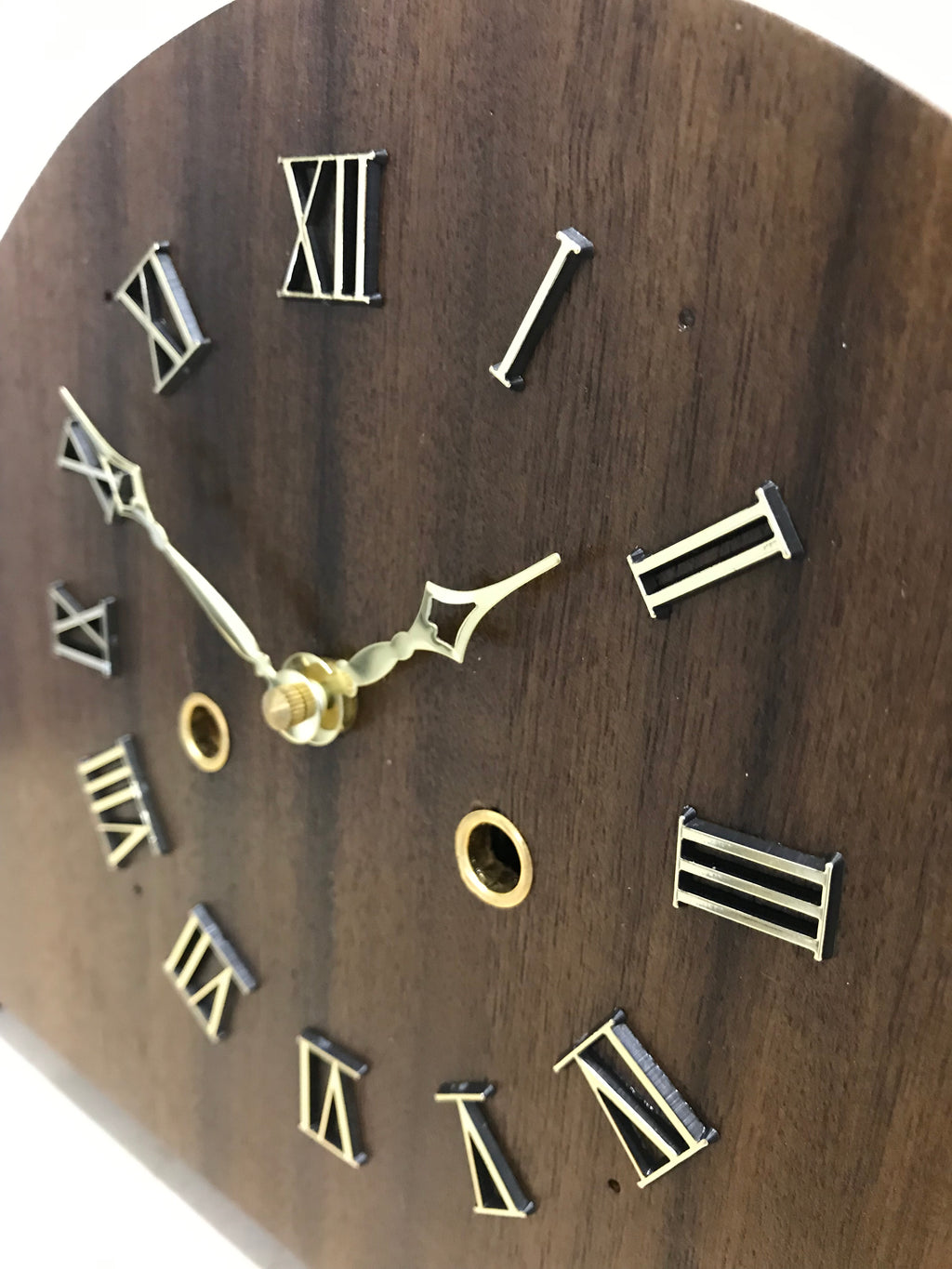 Restored Original Vintage Mantel Clock | eXibit collection