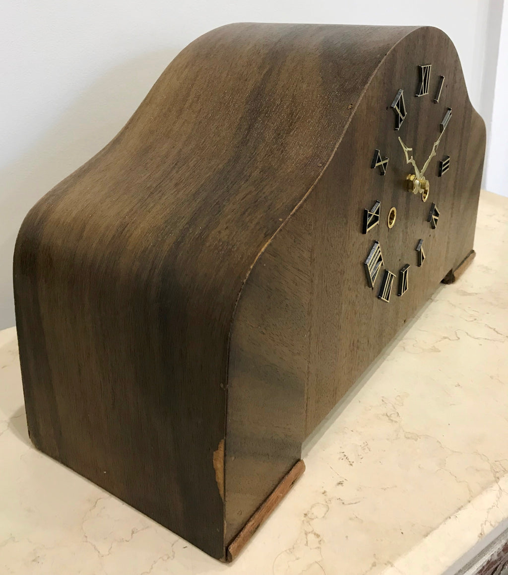 Restored Original Vintage Mantel Clock | eXibit collection