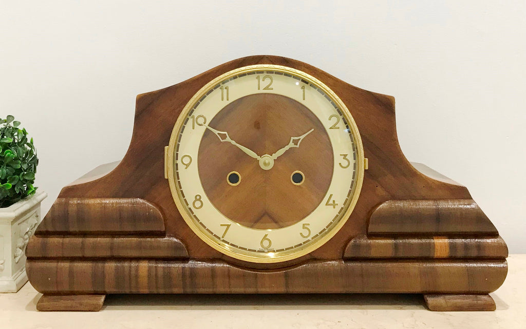 Restored Original Vintage Mantel Clock | eXibit collection