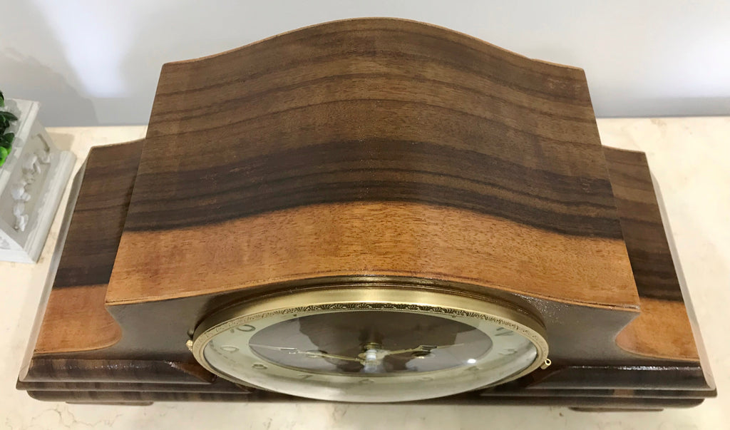 Restored Original Vintage Mantel Clock | eXibit collection