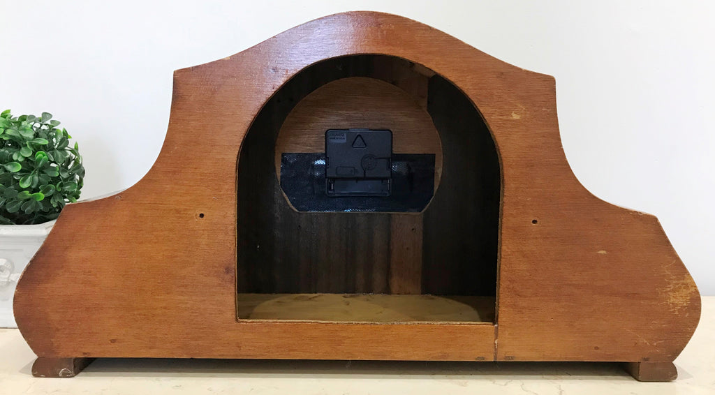 Restored Original Vintage Mantel Clock | eXibit collection