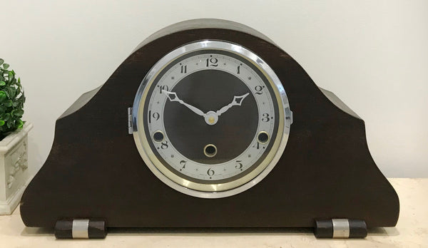 Vintage Battery Clock | eXibit collection