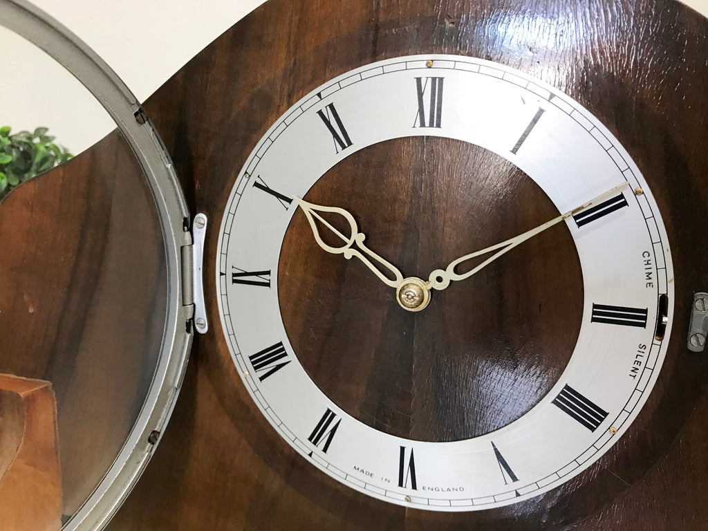 Vintage Electric Mantel Clock | eXibit collection