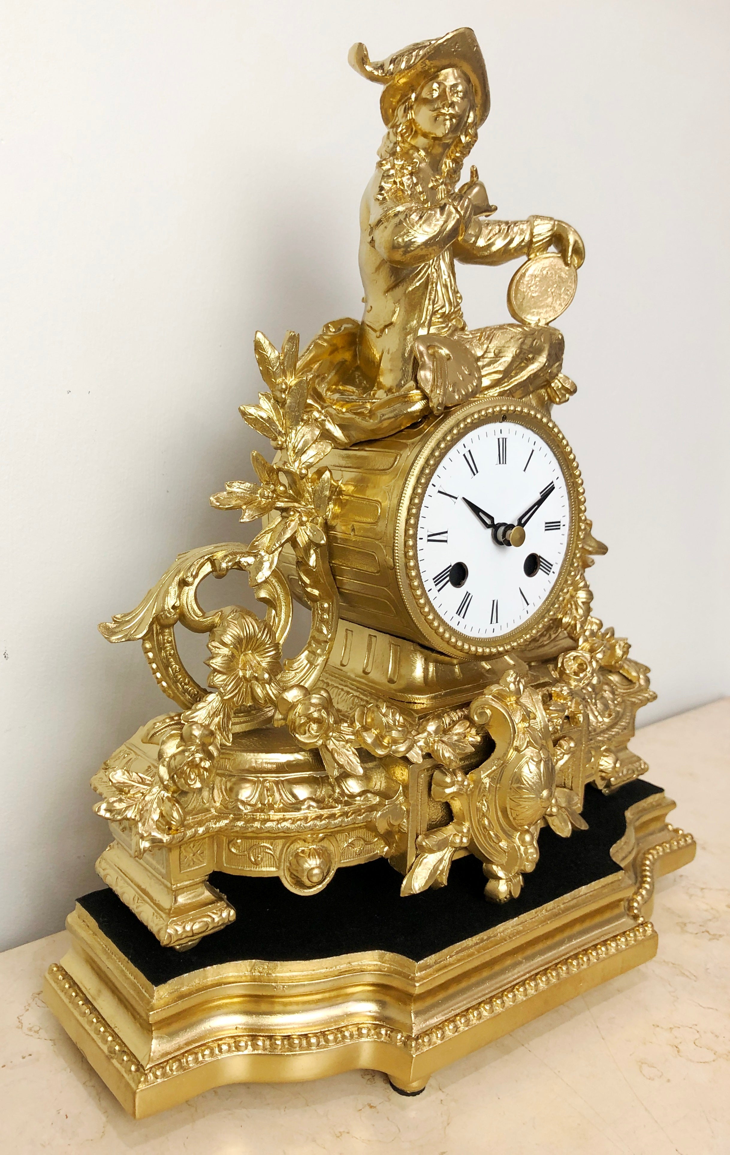 Antique Figural Spelter Mantel Clock | eXibit collection