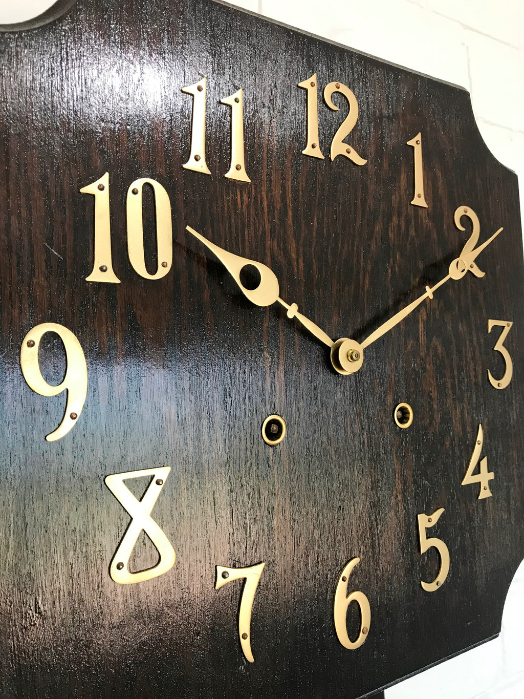 Original Antique Battery Clock | eXibit collection